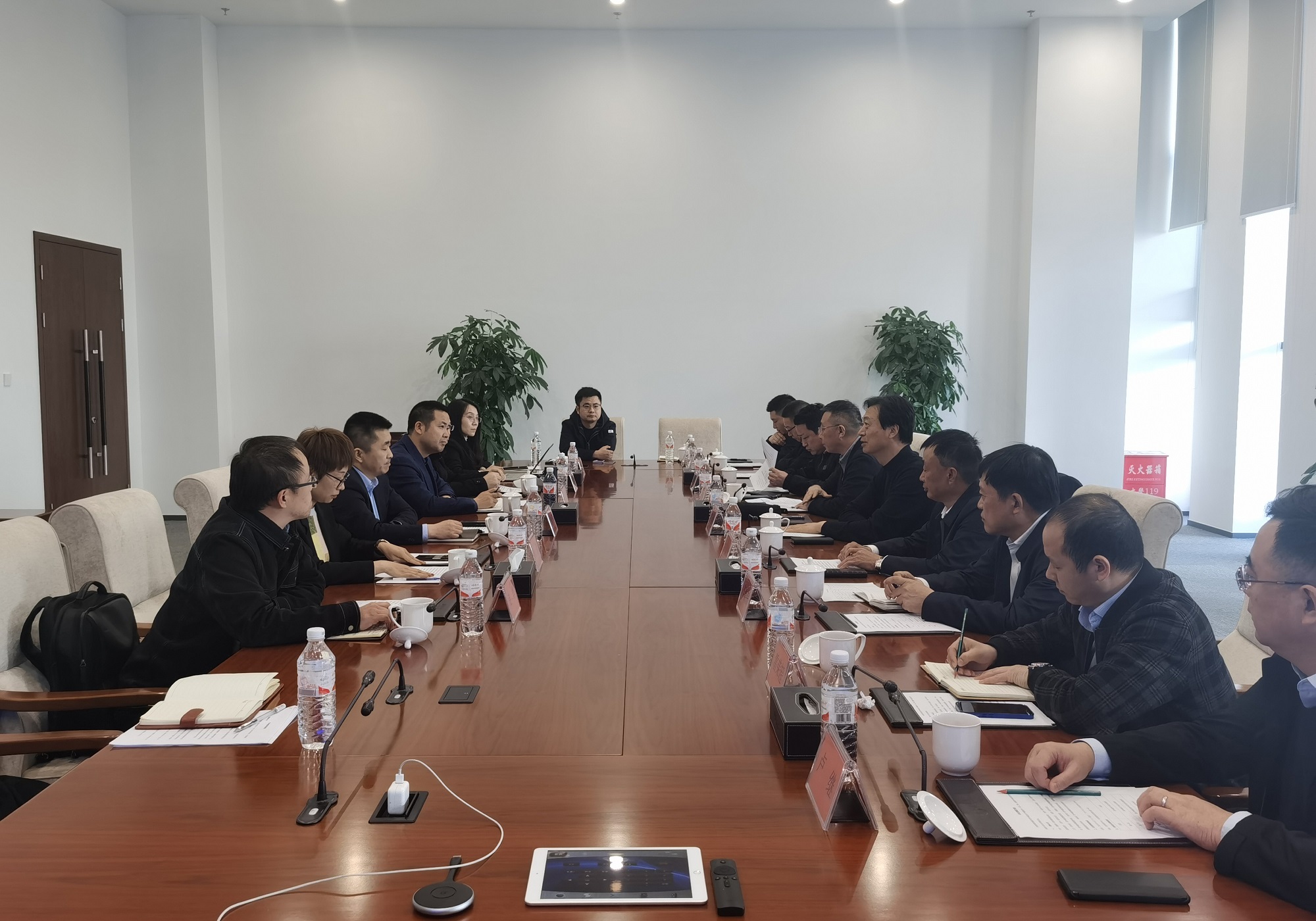 ��˾�����������꠸�(li��n)�|���F�_չ��������������ǢՄ